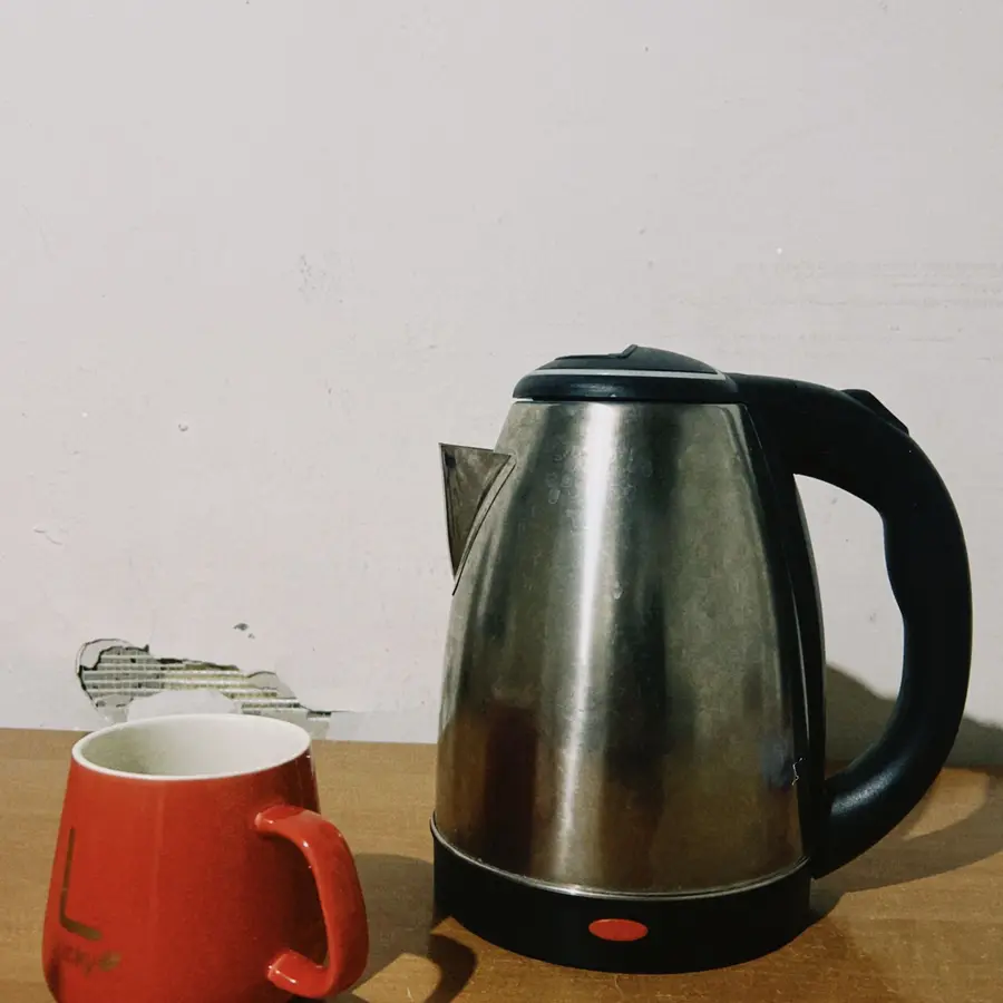Bouilloire électrique 1,8 L