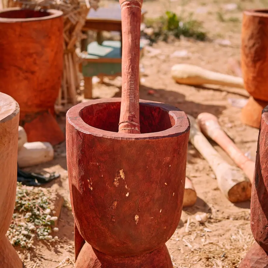 Mortier et pilon en bois