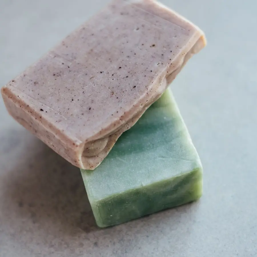 Photo 3 sur 3, Savon artisanal au karité